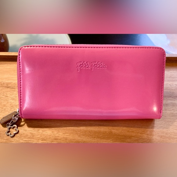 Folli Follie Accessories - Folli Follie Pink Patent Leather Zip Around Wallet